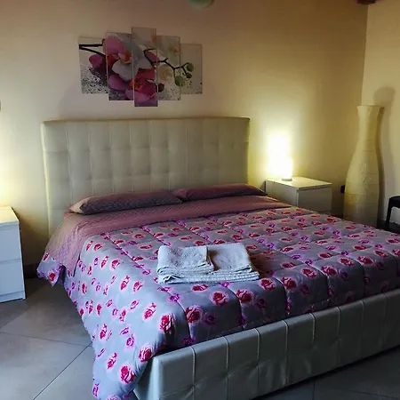 Bed and Breakfast Juice Λέτσε